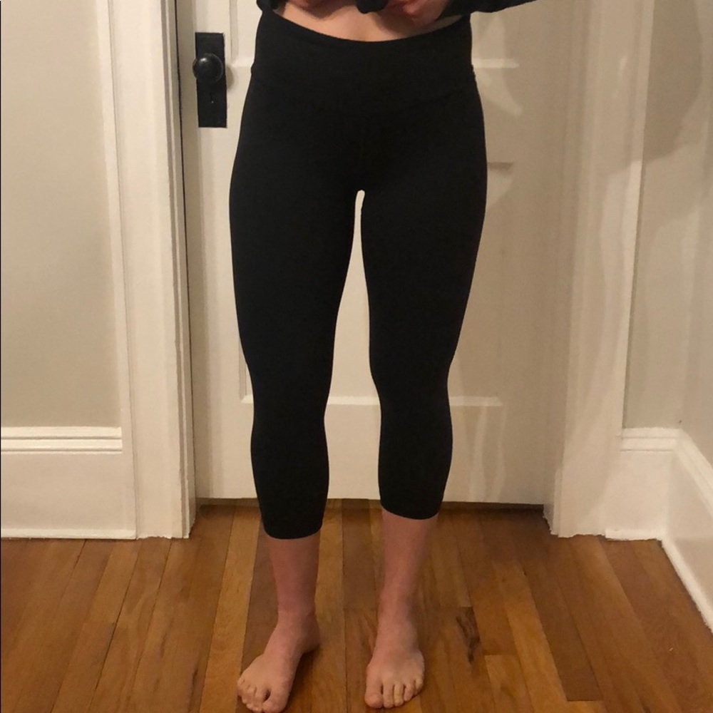 Victoria’s Secret Crop Leggings